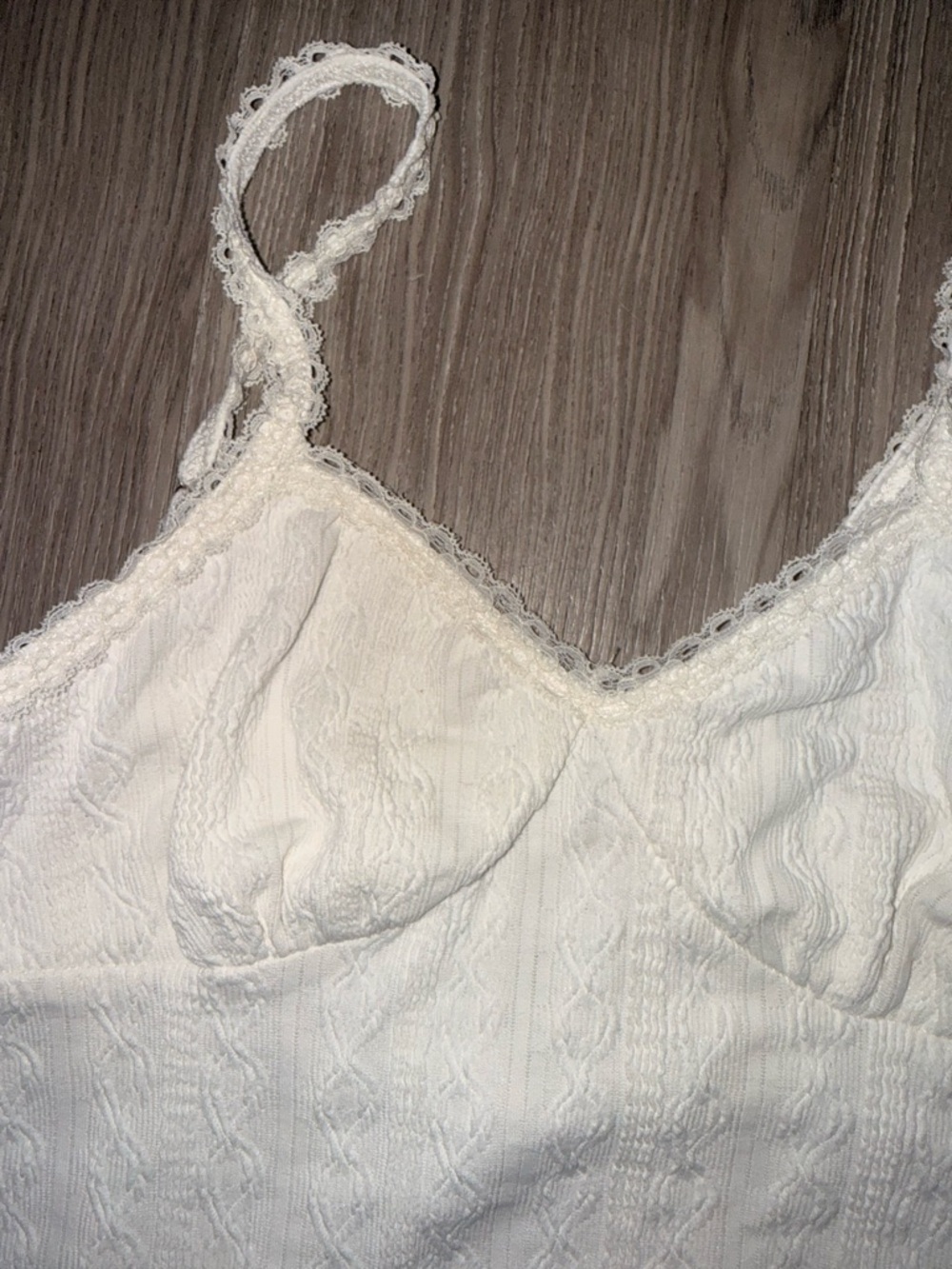 No Boundaries White Lace-Trim Camisole - Picture 2 of 3